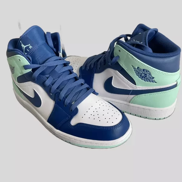 NIKE JORDAN 1  Baskets Bleu